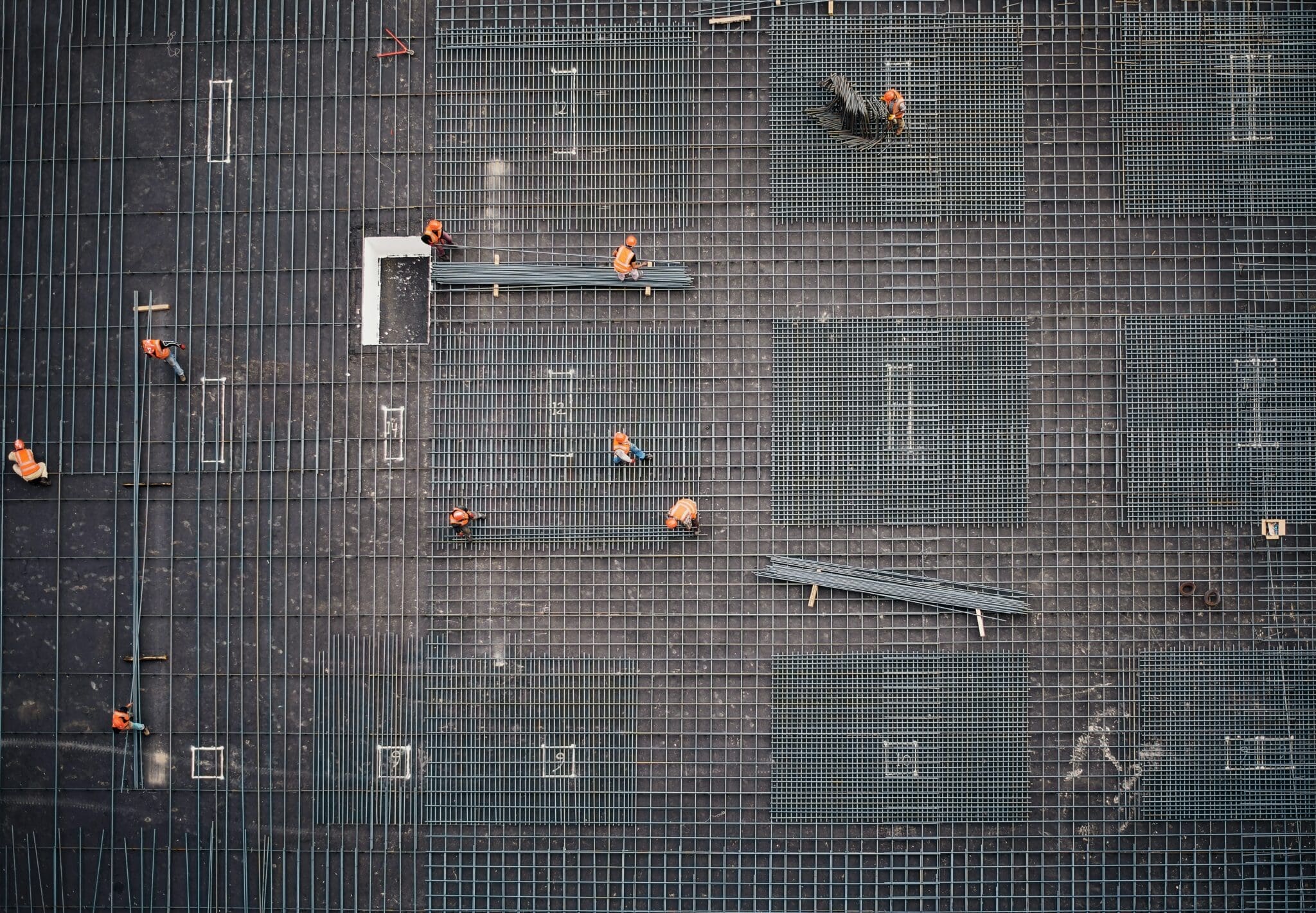 Más eficiencia y menos carbono: Soluciones para una industria de la construcción sostenible